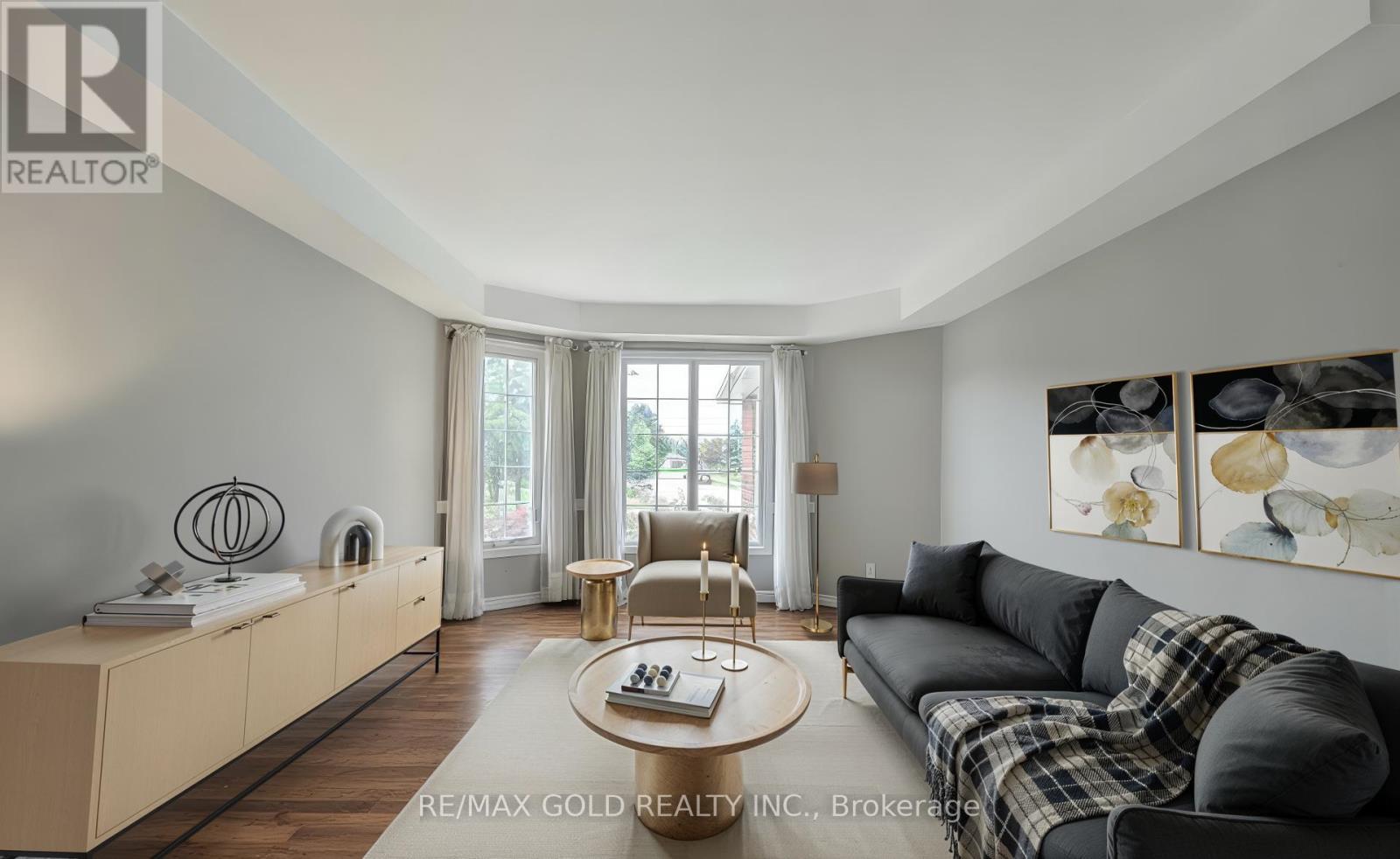 Property at 14 SHADYWOOD ROAD image 4