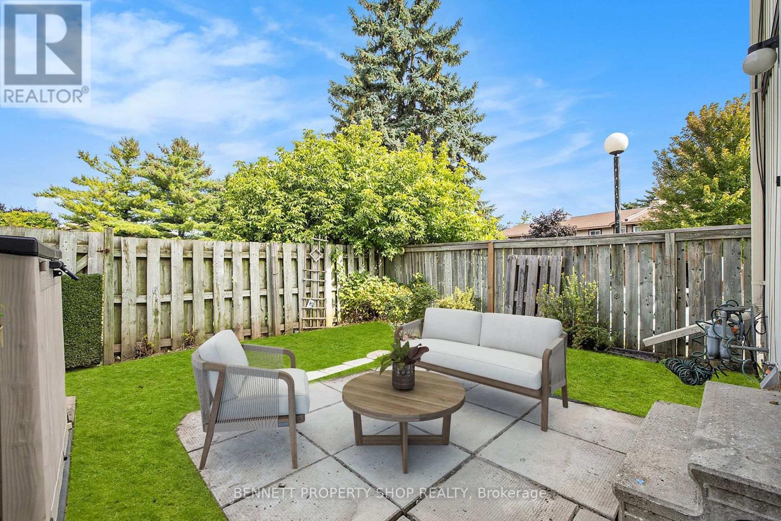 43 Clarkson Crescent, Ottawa, Ontario  K2L 3C9 - Photo 19 - X12380631