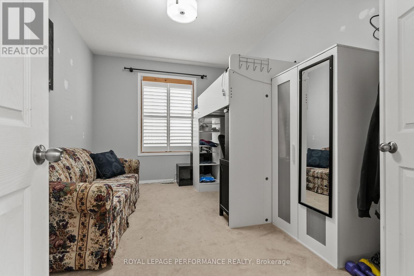 1901 Pennyroyal Crescent, Ottawa, Ontario  K4A 0P3 - Photo 15 - X12380681