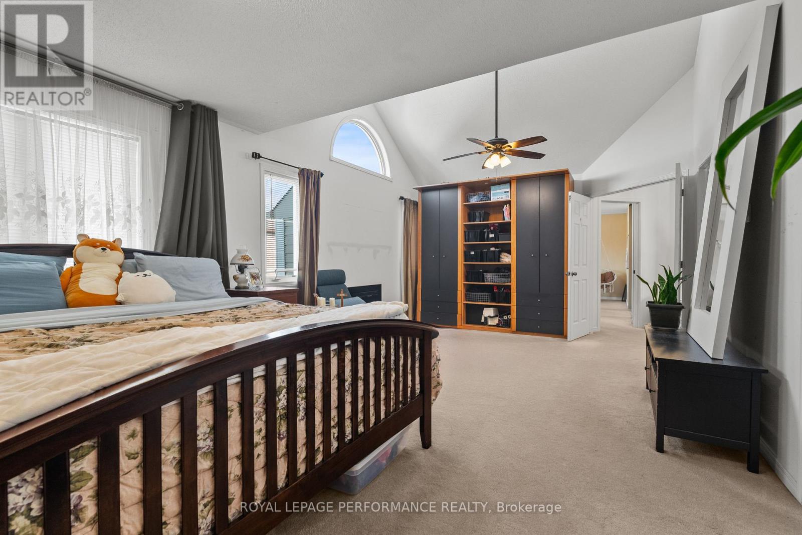 1901 Pennyroyal Crescent, Ottawa, Ontario  K4A 0P3 - Photo 19 - X12380681