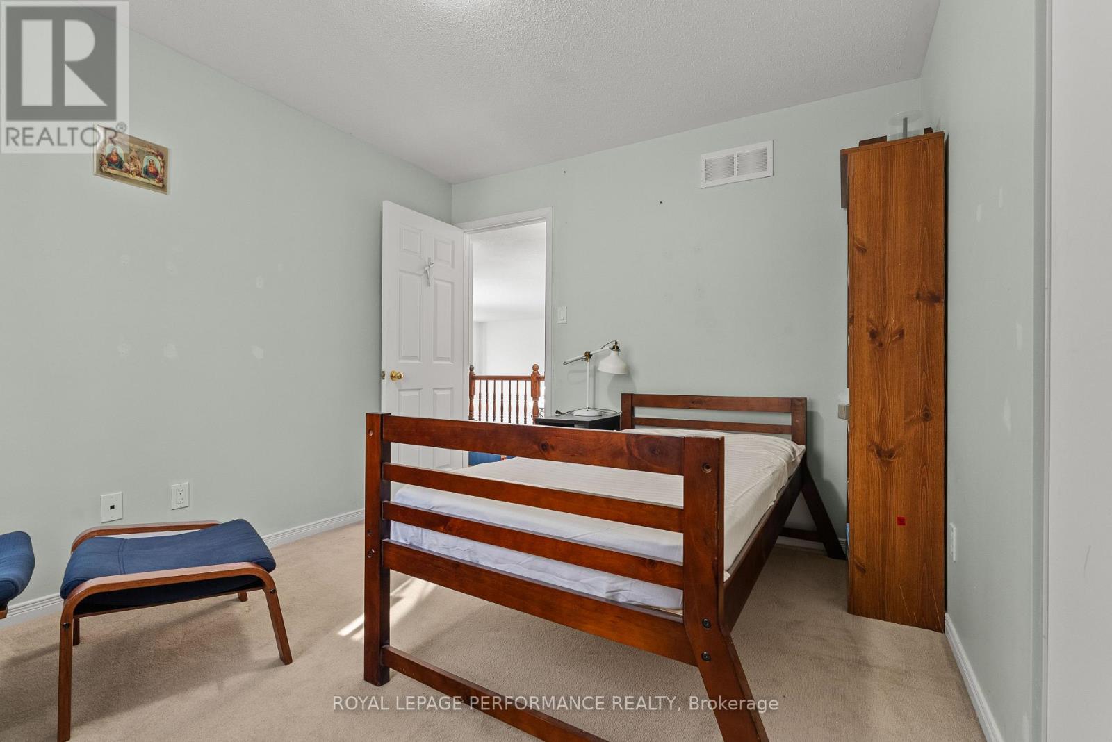 1901 Pennyroyal Crescent, Ottawa, Ontario  K4A 0P3 - Photo 24 - X12380681