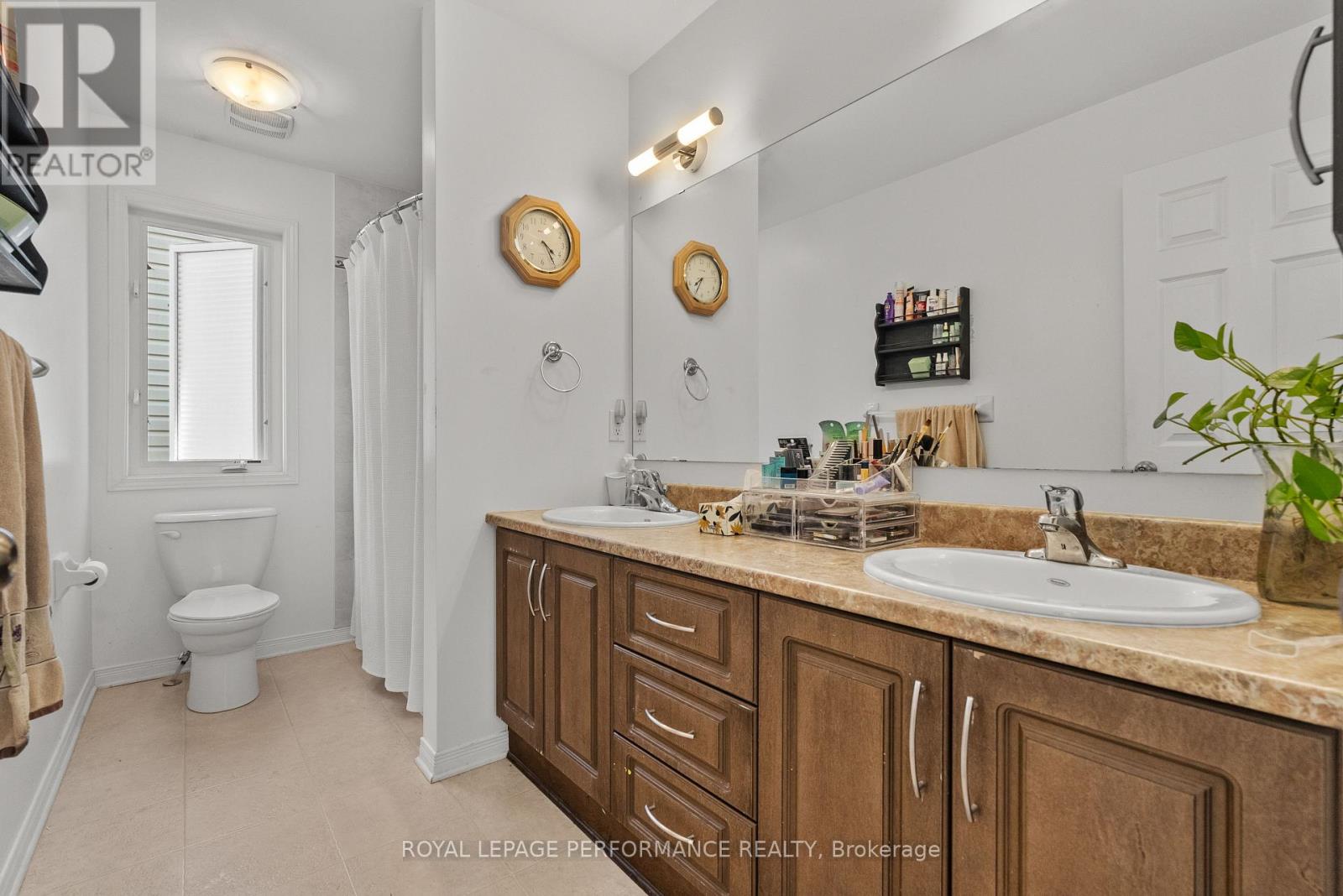 1901 Pennyroyal Crescent, Ottawa, Ontario  K4A 0P3 - Photo 25 - X12380681