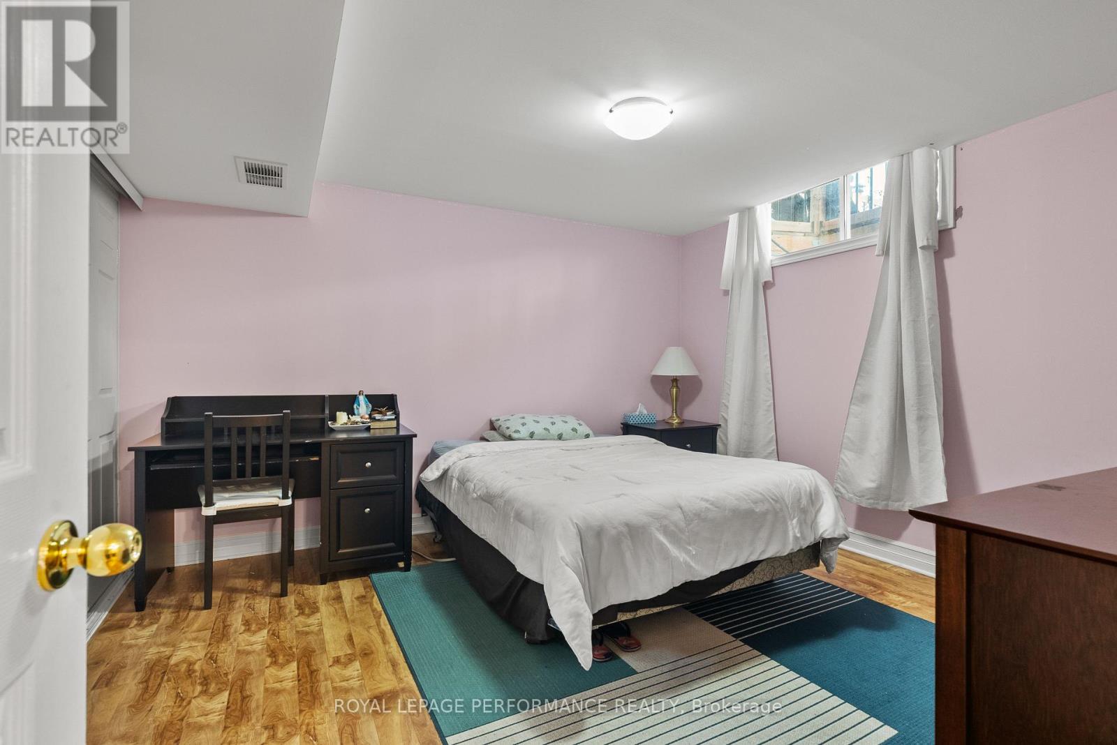 1901 Pennyroyal Crescent, Ottawa, Ontario  K4A 0P3 - Photo 35 - X12380681