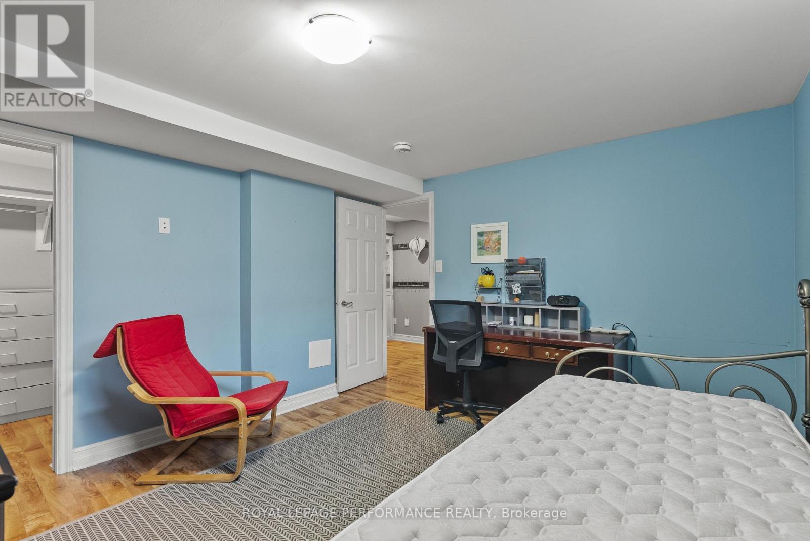 1901 Pennyroyal Crescent, Ottawa, Ontario  K4A 0P3 - Photo 37 - X12380681