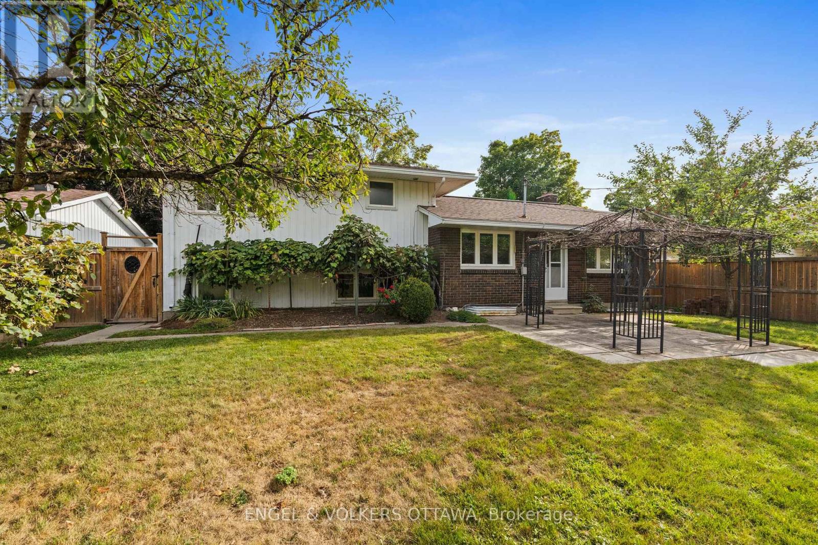 3348 Kodiak Street, Ottawa, Ontario  K1V 7S8 - Photo 39 - X12380686