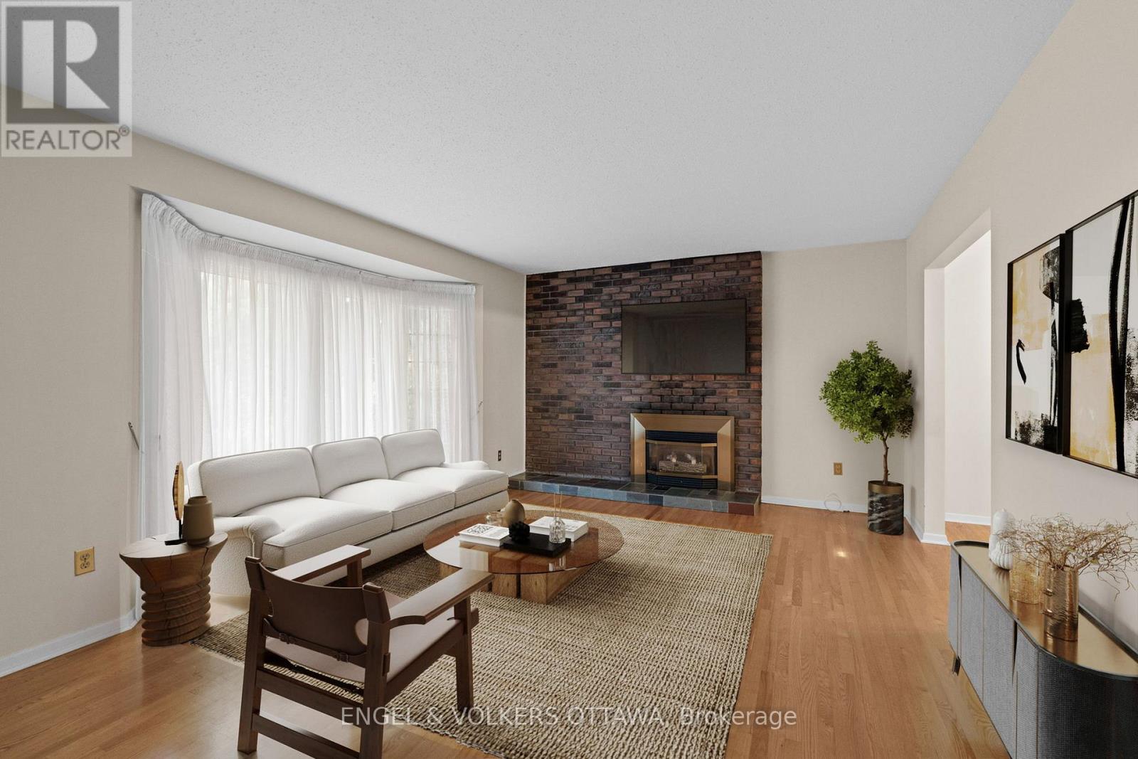 3348 Kodiak Street, Ottawa, Ontario  K1V 7S8 - Photo 5 - X12380686