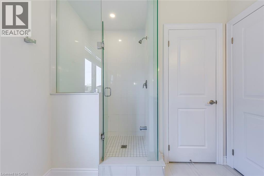 3404 Mosley Gate, Oakville, Ontario  L6H 0Z1 - Photo 29 - 40766089
