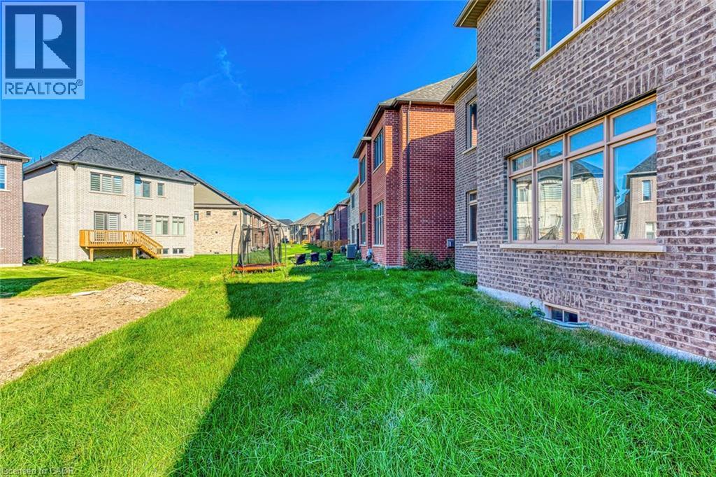 3404 Mosley Gate, Oakville, Ontario  L6H 0Z1 - Photo 44 - 40766089