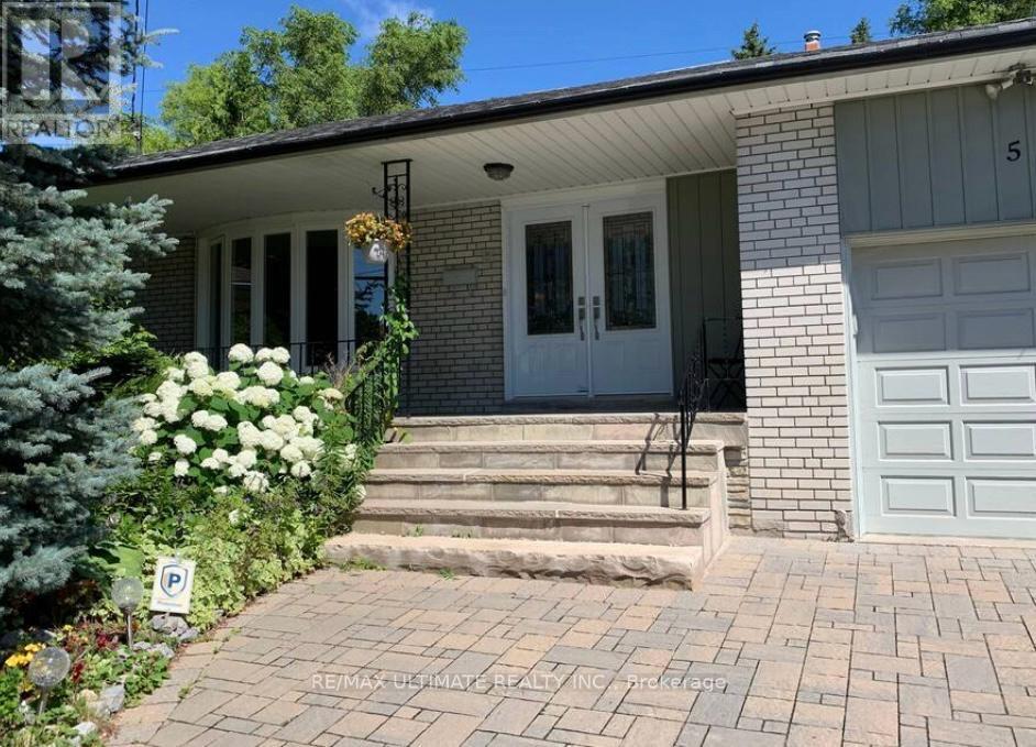 55 Tollerton Avenue, Toronto (Bayview Woods-Steeles), Ontario  M2K 2H4 - Photo 1 - C12380320
