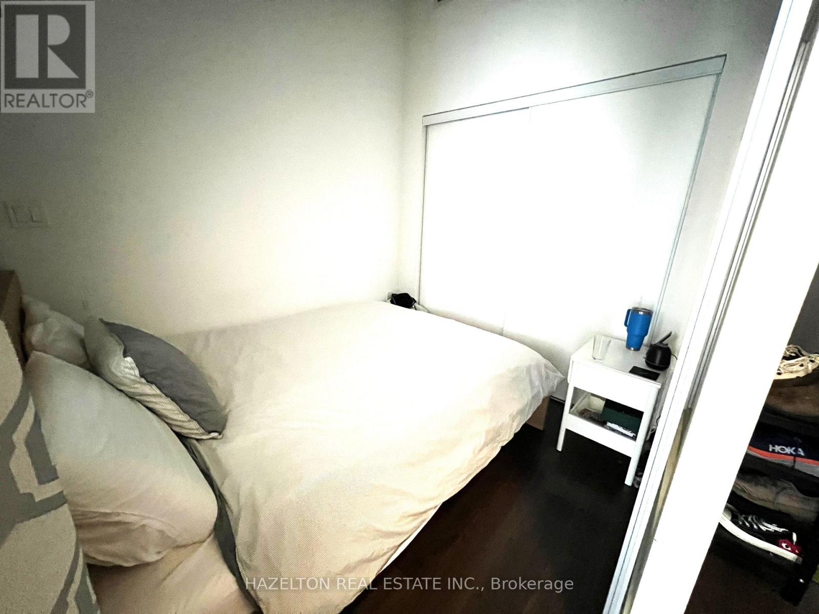 212w - 27 Bathurst Street, Toronto (Waterfront Communities), Ontario  M5V 2P1 - Photo 16 - C12380332