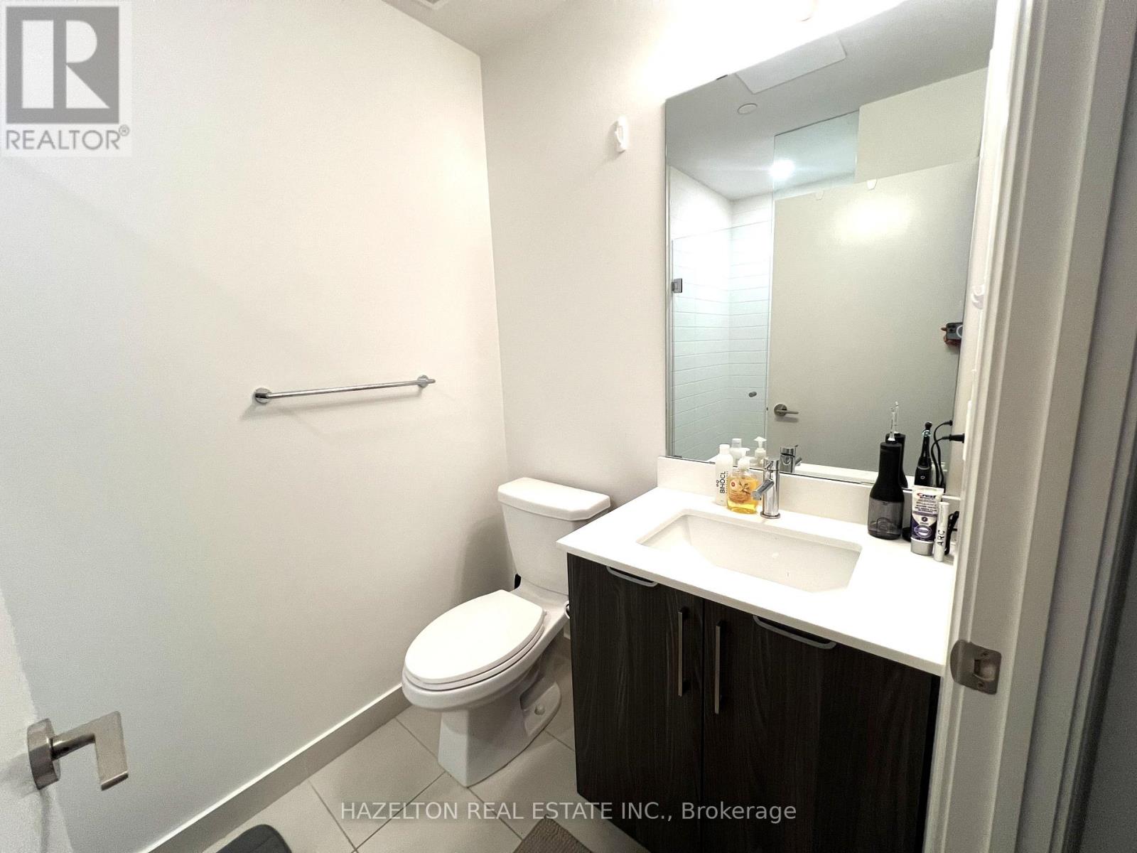 212w - 27 Bathurst Street, Toronto (Waterfront Communities), Ontario  M5V 2P1 - Photo 18 - C12380332