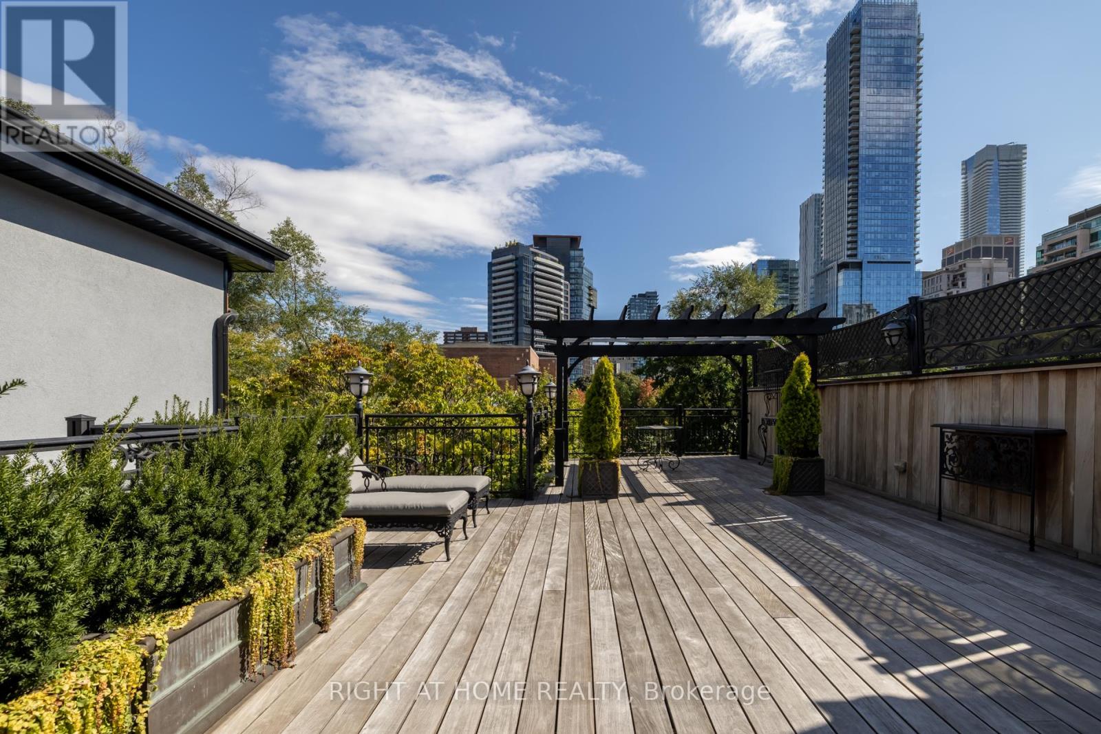 51 Hazelton Avenue, Toronto (Annex), Ontario  M5R 2E3 - Photo 34 - C12380445