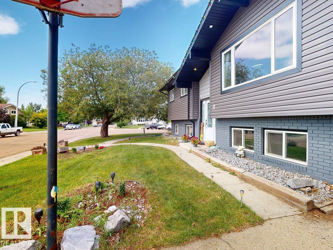 12 Garden Valley Dr, Stony Plain, Alberta  T7Z 1H6 - Photo 9 - E4455997