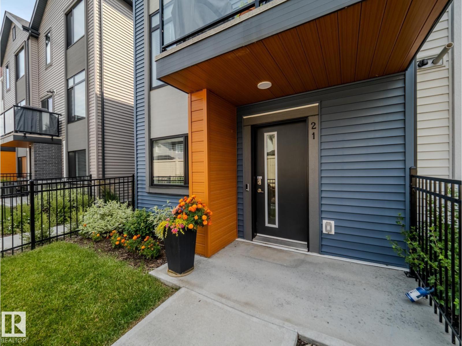#21 1010 Rabbit Hill Rd Sw, Edmonton, Alberta  T6W 4G7 - Photo 2 - E4456001