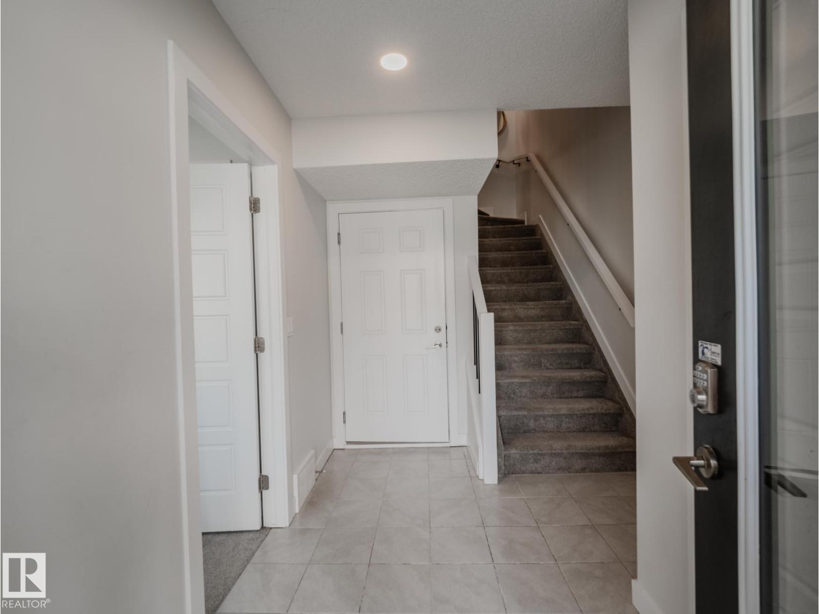 #21 1010 Rabbit Hill Rd Sw, Edmonton, Alberta  T6W 4G7 - Photo 3 - E4456001