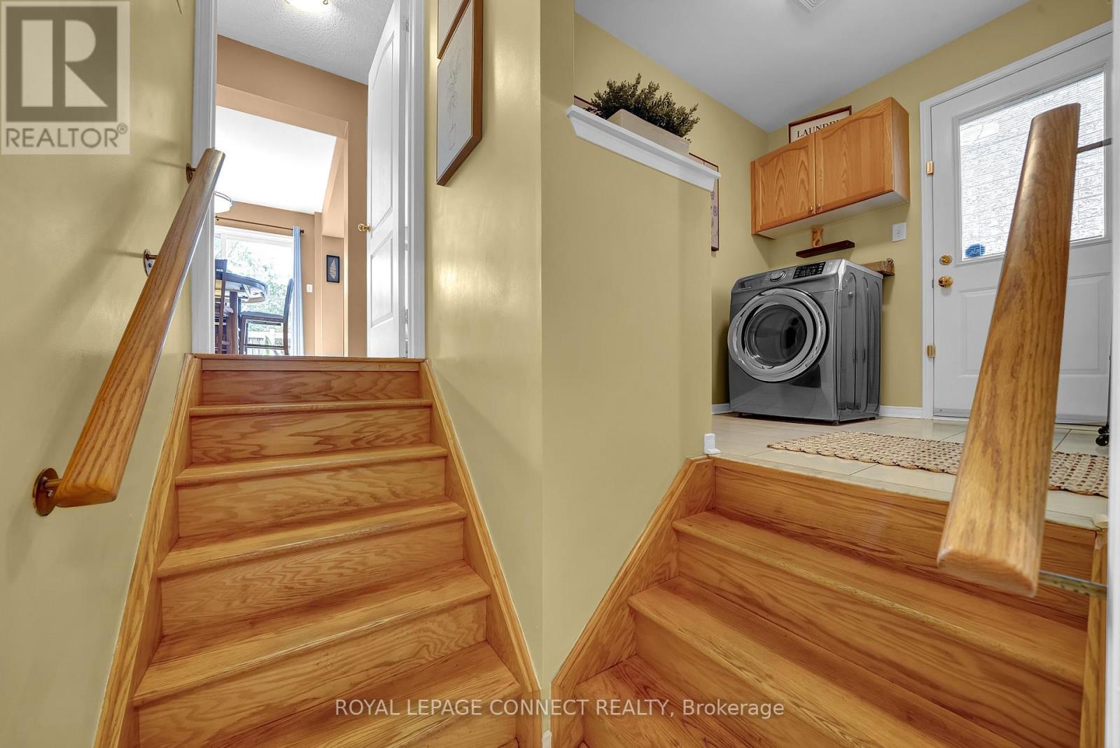 4 Middlecote Drive, Ajax (Northeast Ajax), Ontario  L1T 0A9 - Photo 20 - E12380443