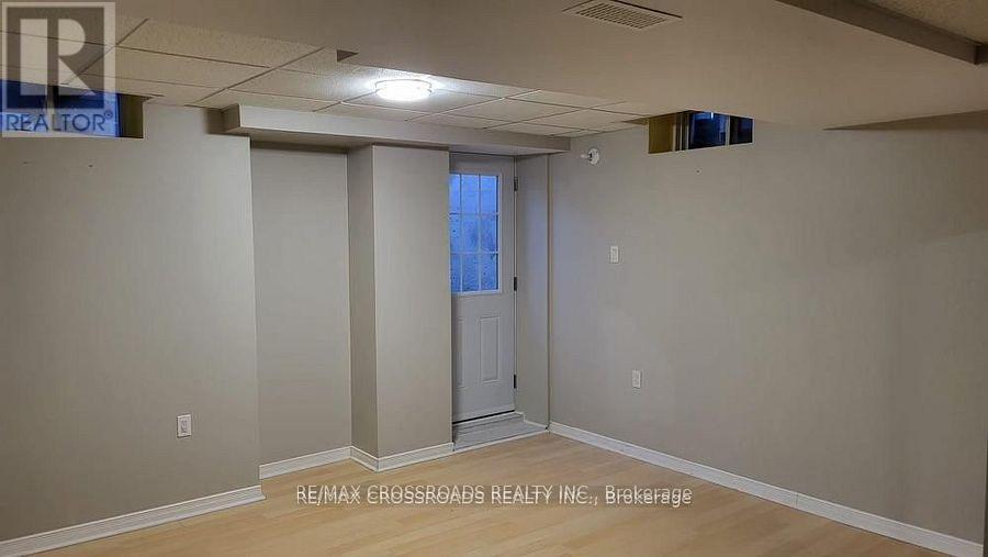 22 Goya Crescent, Toronto, Ontario  M1B 6A4 - Photo 6 - E12380449