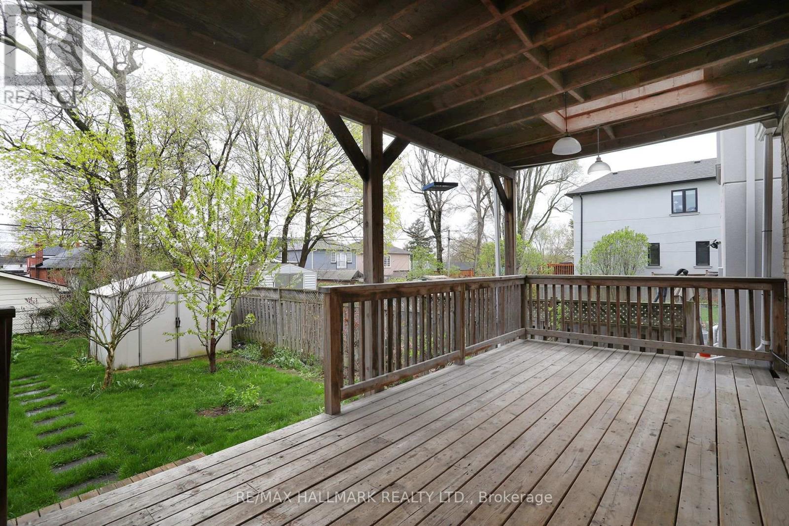 Main - 11 Adair Road, Toronto, Ontario  M4B 1V4 - Photo 14 - E12380554