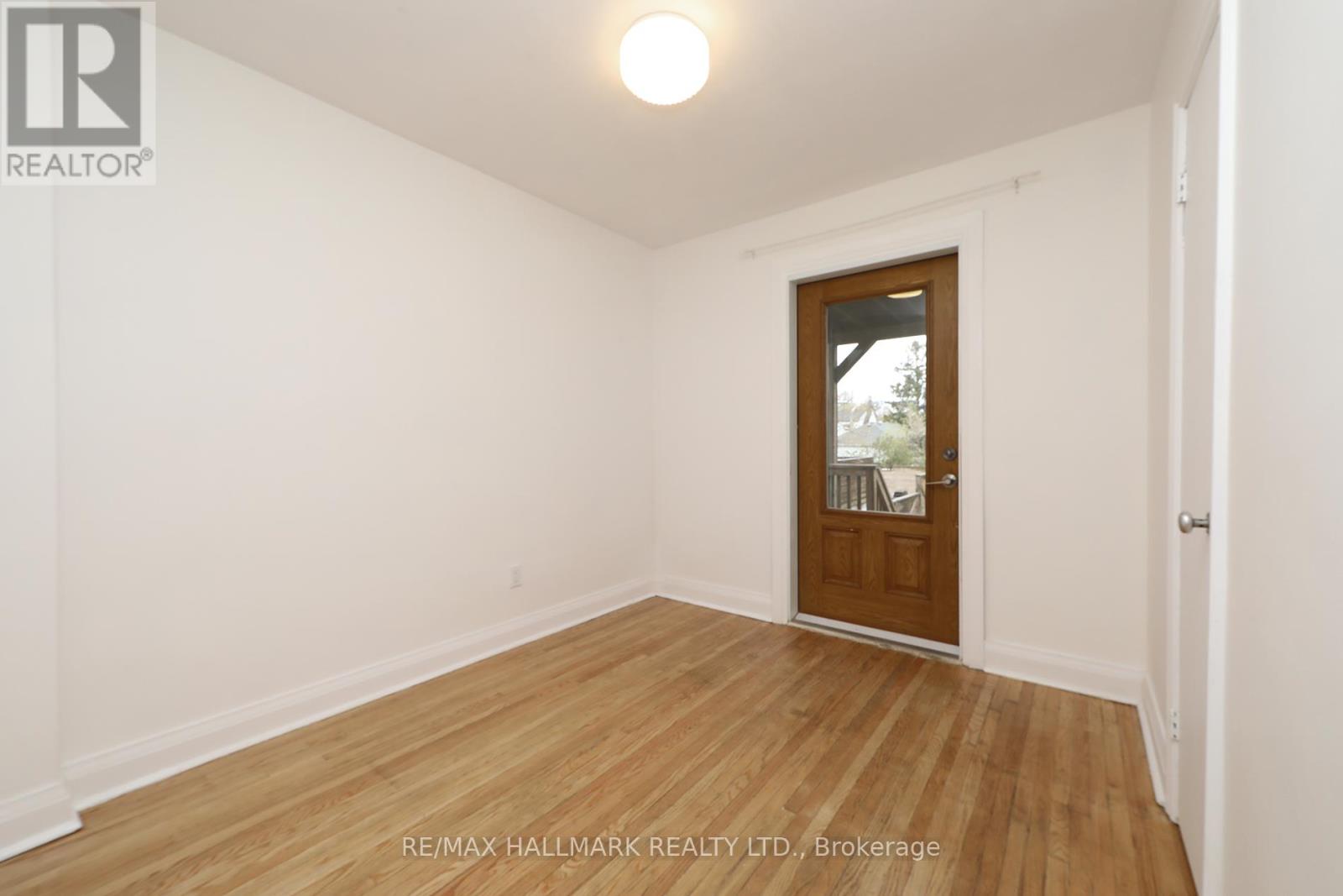 Main - 11 Adair Road, Toronto, Ontario  M4B 1V4 - Photo 9 - E12380554