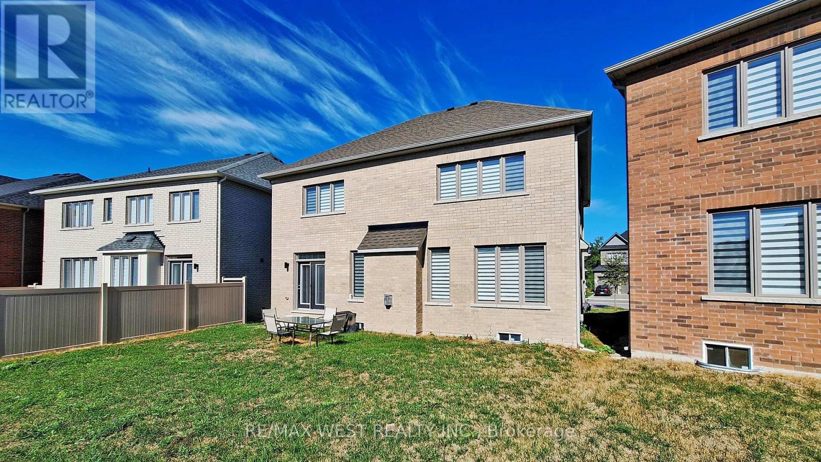 63 Marlene Johnston Drive, East Gwillimbury, Ontario  L9N 0W8 - Photo 28 - N12380451