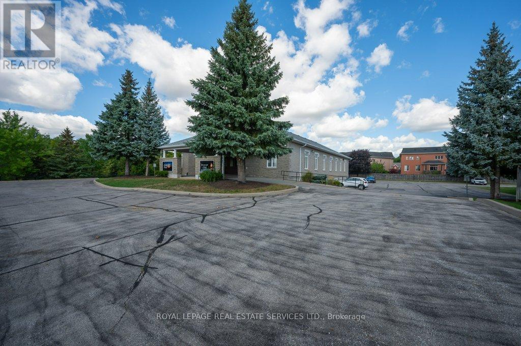 1350 Langstaff Road, Vaughan, Ontario  L4J 8P8 - Photo 4 - N12380524