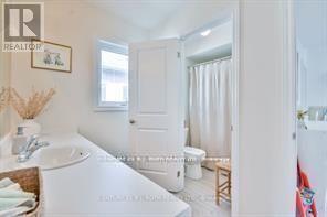 215 Roy Drive, Clearview (Stayner), Ontario  L0M 1S0 - Photo 35 - S12380392