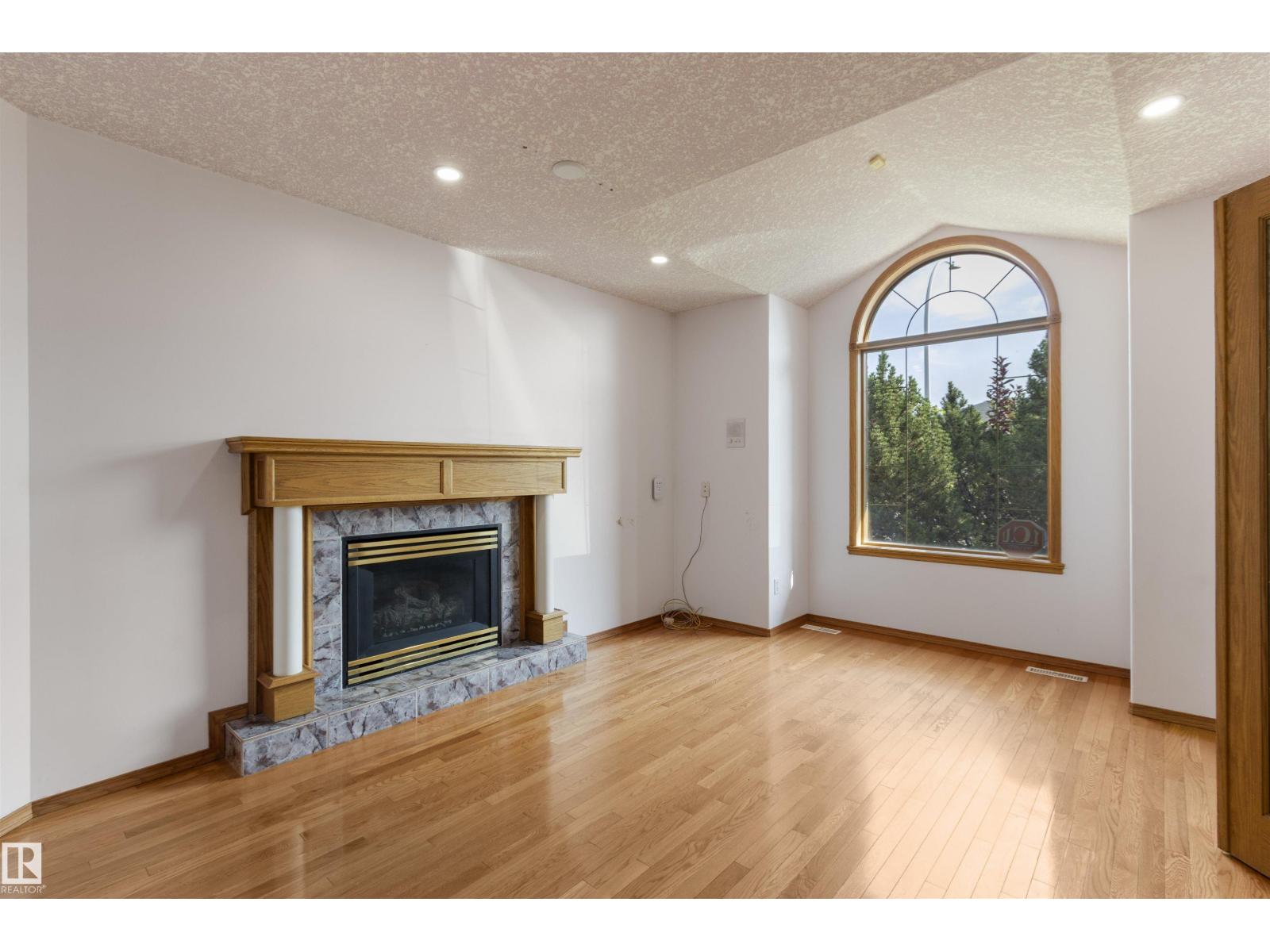 341 Hollick-Kenyon Rd Nw, Edmonton, Alberta  T5Y 2T6 - Photo 20 - E4455566