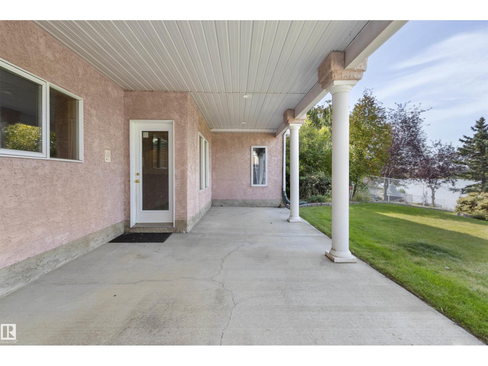 341 Hollick-Kenyon Rd Nw, Edmonton, Alberta  T5Y 2T6 - Photo 8 - E4455566