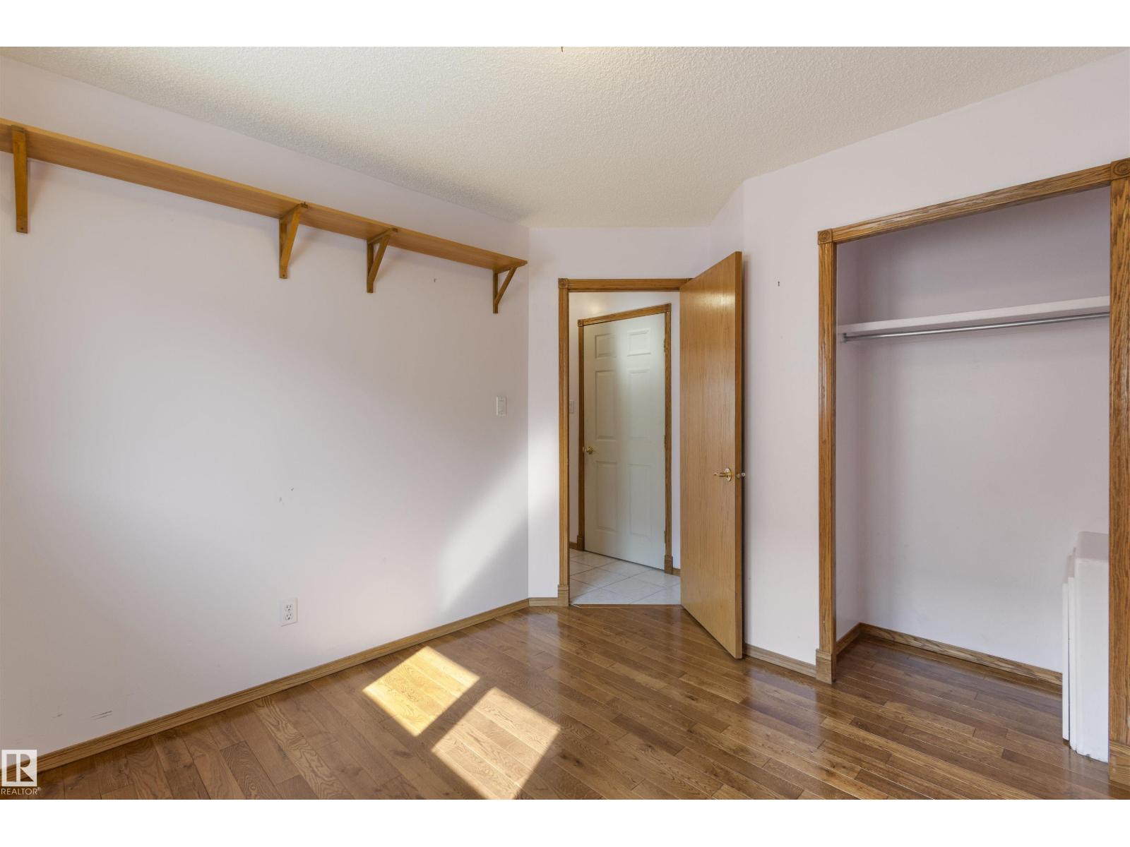 341 Hollick-Kenyon Rd Nw, Edmonton, Alberta  T5Y 2T6 - Photo 43 - E4455566