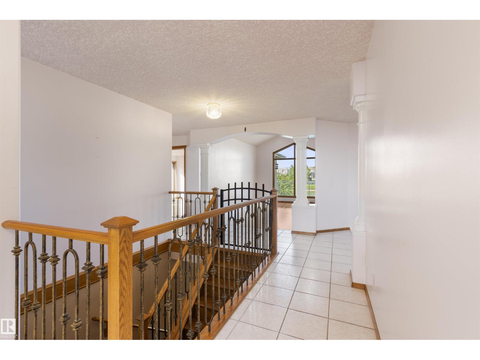 341 Hollick-Kenyon Rd Nw, Edmonton, Alberta  T5Y 2T6 - Photo 22 - E4455566
