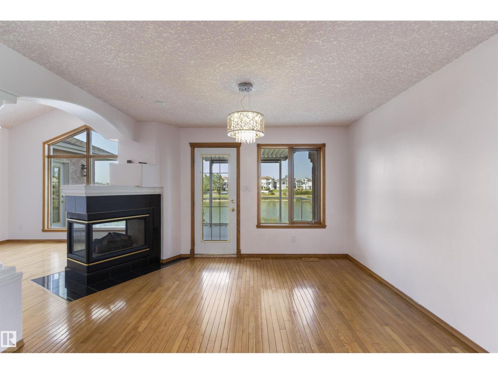 341 Hollick-Kenyon Rd Nw, Edmonton, Alberta  T5Y 2T6 - Photo 26 - E4455566