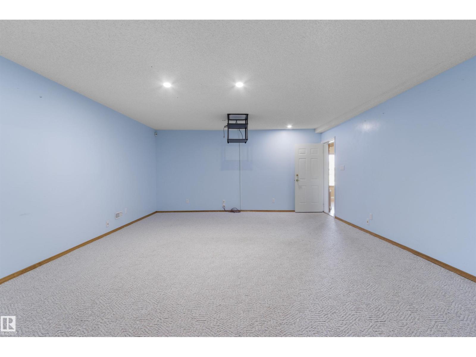 341 Hollick-Kenyon Rd Nw, Edmonton, Alberta  T5Y 2T6 - Photo 56 - E4455566