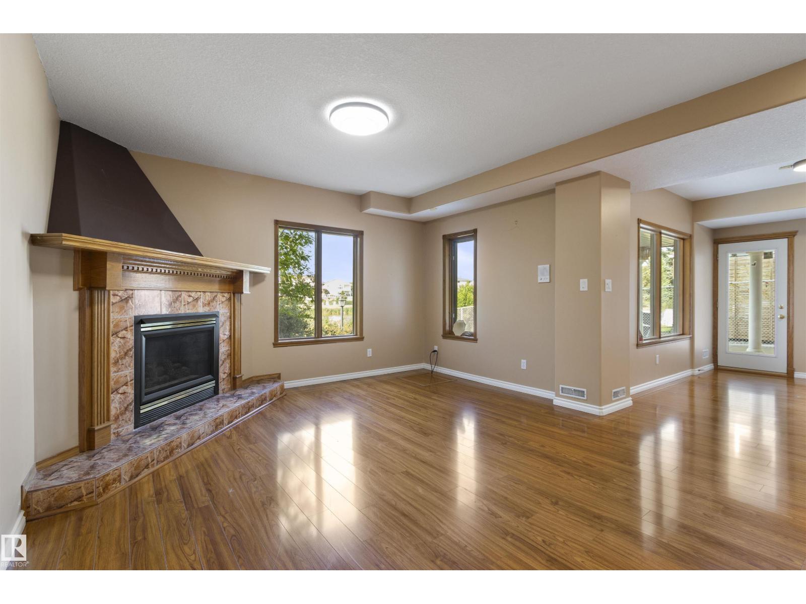 341 Hollick-Kenyon Rd Nw, Edmonton, Alberta  T5Y 2T6 - Photo 61 - E4455566