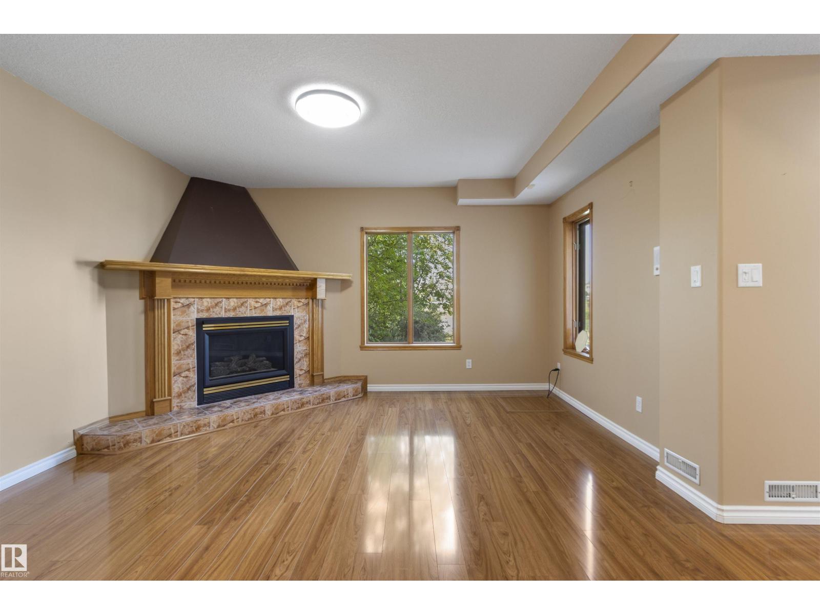 341 Hollick-Kenyon Rd Nw, Edmonton, Alberta  T5Y 2T6 - Photo 62 - E4455566