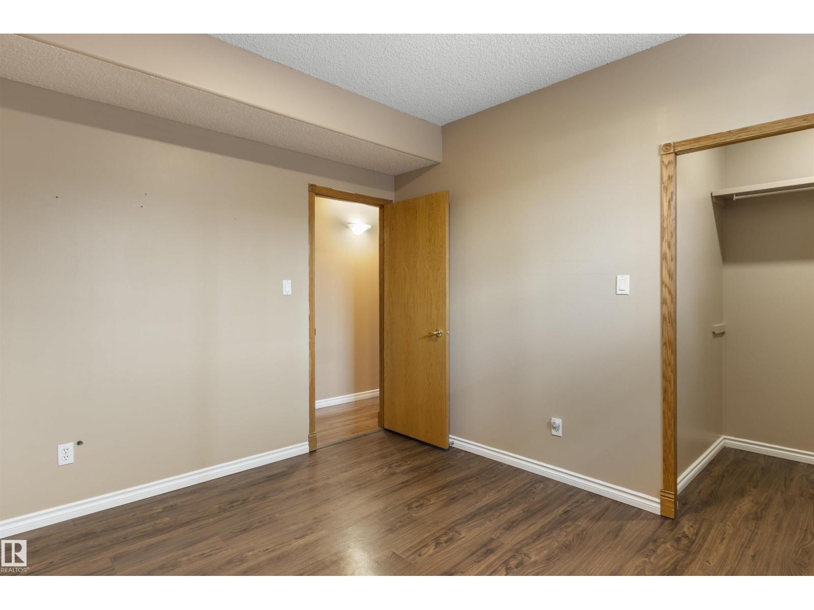 341 Hollick-Kenyon Rd Nw, Edmonton, Alberta  T5Y 2T6 - Photo 53 - E4455566