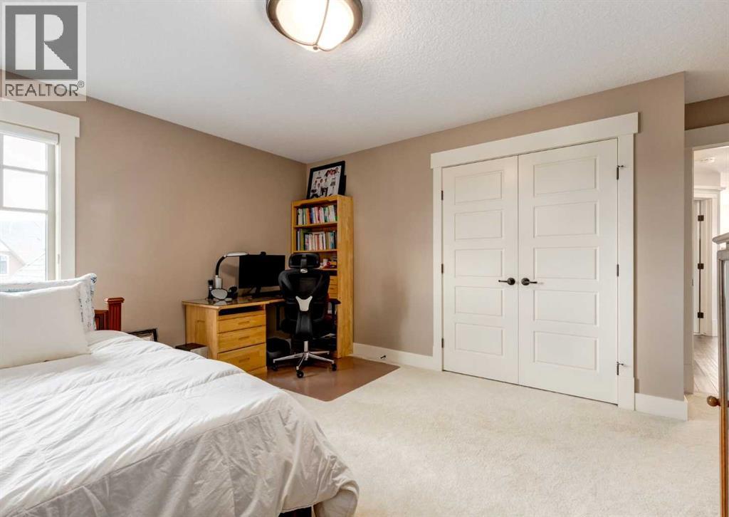 72 Rockcliff Grove Nw, Calgary, Alberta  T3G 0C8 - Photo 31 - A2248548