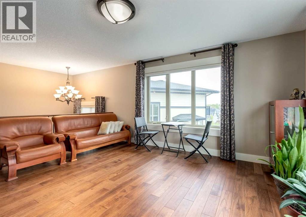 72 Rockcliff Grove Nw, Calgary, Alberta  T3G 0C8 - Photo 20 - A2248548
