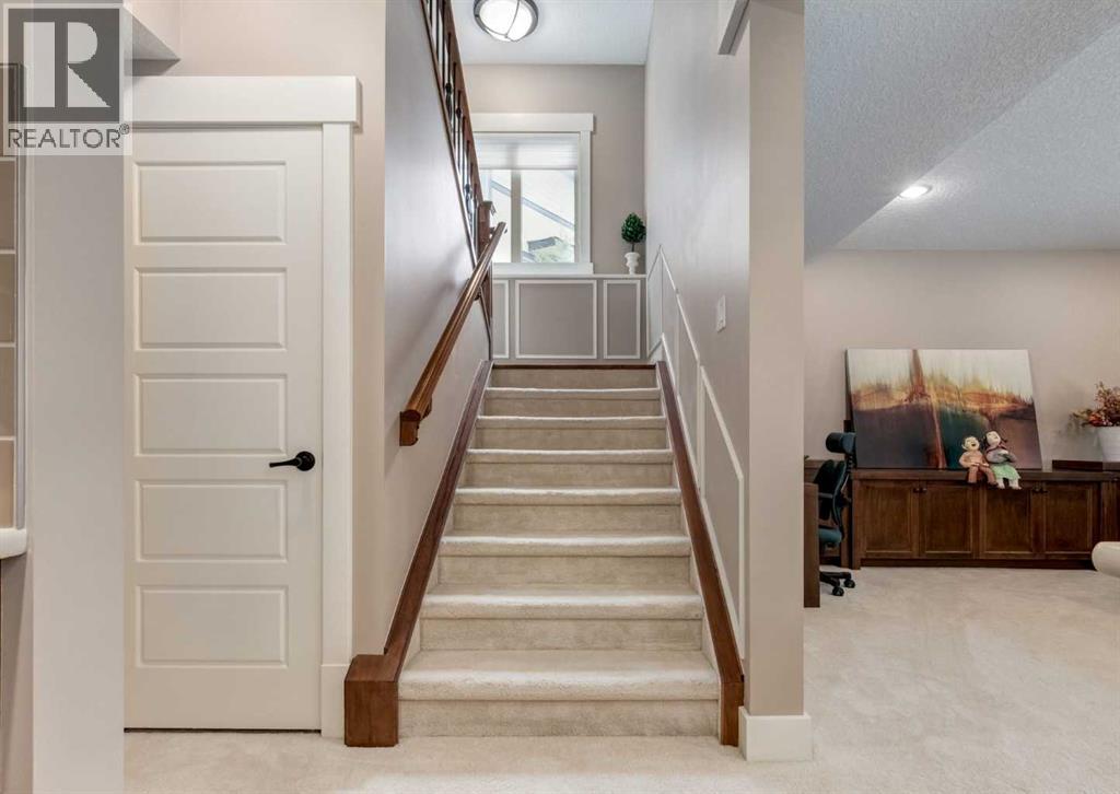 72 Rockcliff Grove Nw, Calgary, Alberta  T3G 0C8 - Photo 33 - A2248548