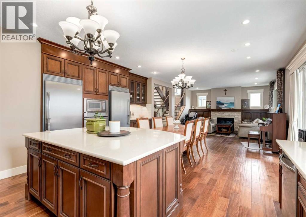 72 Rockcliff Grove Nw, Calgary, Alberta  T3G 0C8 - Photo 11 - A2248548