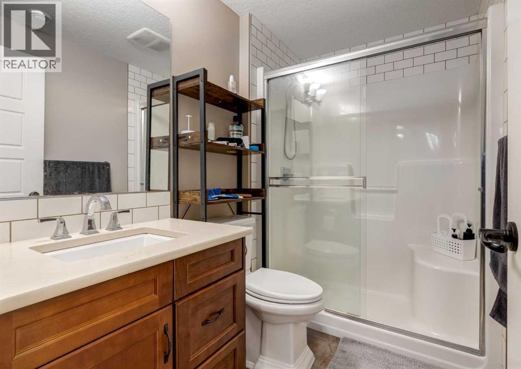 72 Rockcliff Grove Nw, Calgary, Alberta  T3G 0C8 - Photo 40 - A2248548