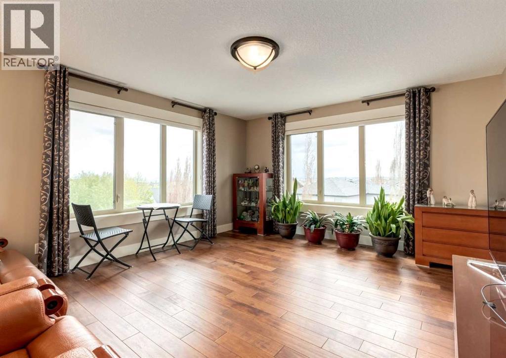 72 Rockcliff Grove Nw, Calgary, Alberta  T3G 0C8 - Photo 19 - A2248548