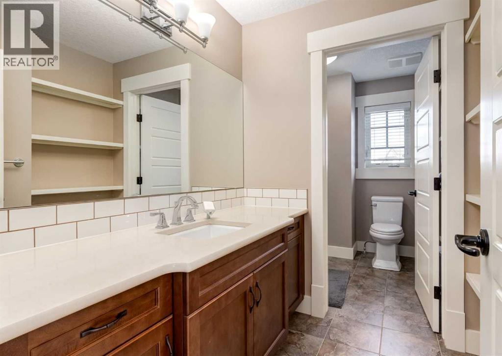 72 Rockcliff Grove Nw, Calgary, Alberta  T3G 0C8 - Photo 29 - A2248548