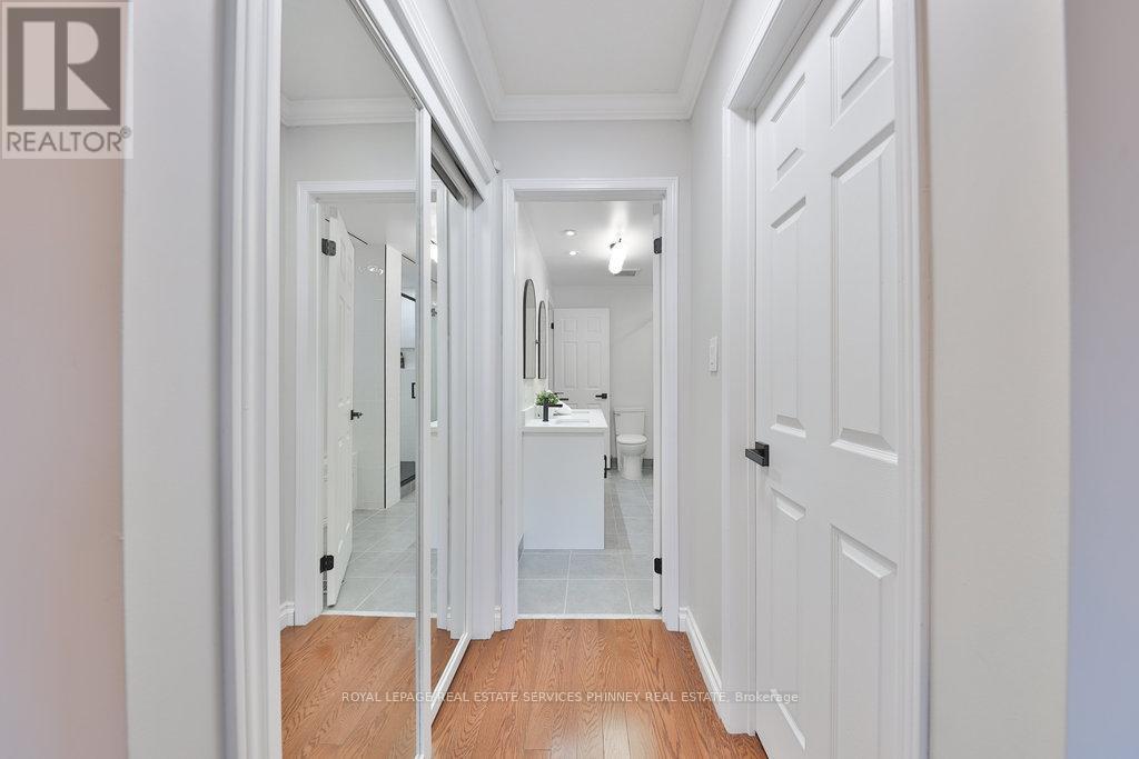 48 - 1130 Cawthra Road, Mississauga, Ontario  L5G 4V7 - Photo 18 - W12380337