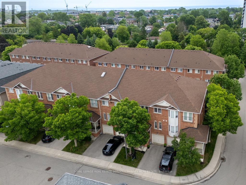 48 - 1130 Cawthra Road, Mississauga, Ontario  L5G 4V7 - Photo 35 - W12380337