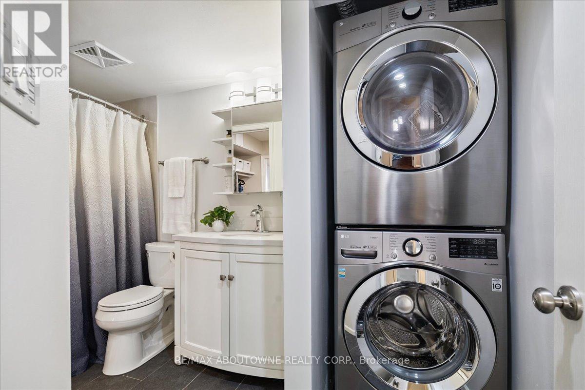 1111 - 1492 Pilgrims Way, Oakville, Ontario  L6M 3G8 - Photo 24 - W12380346