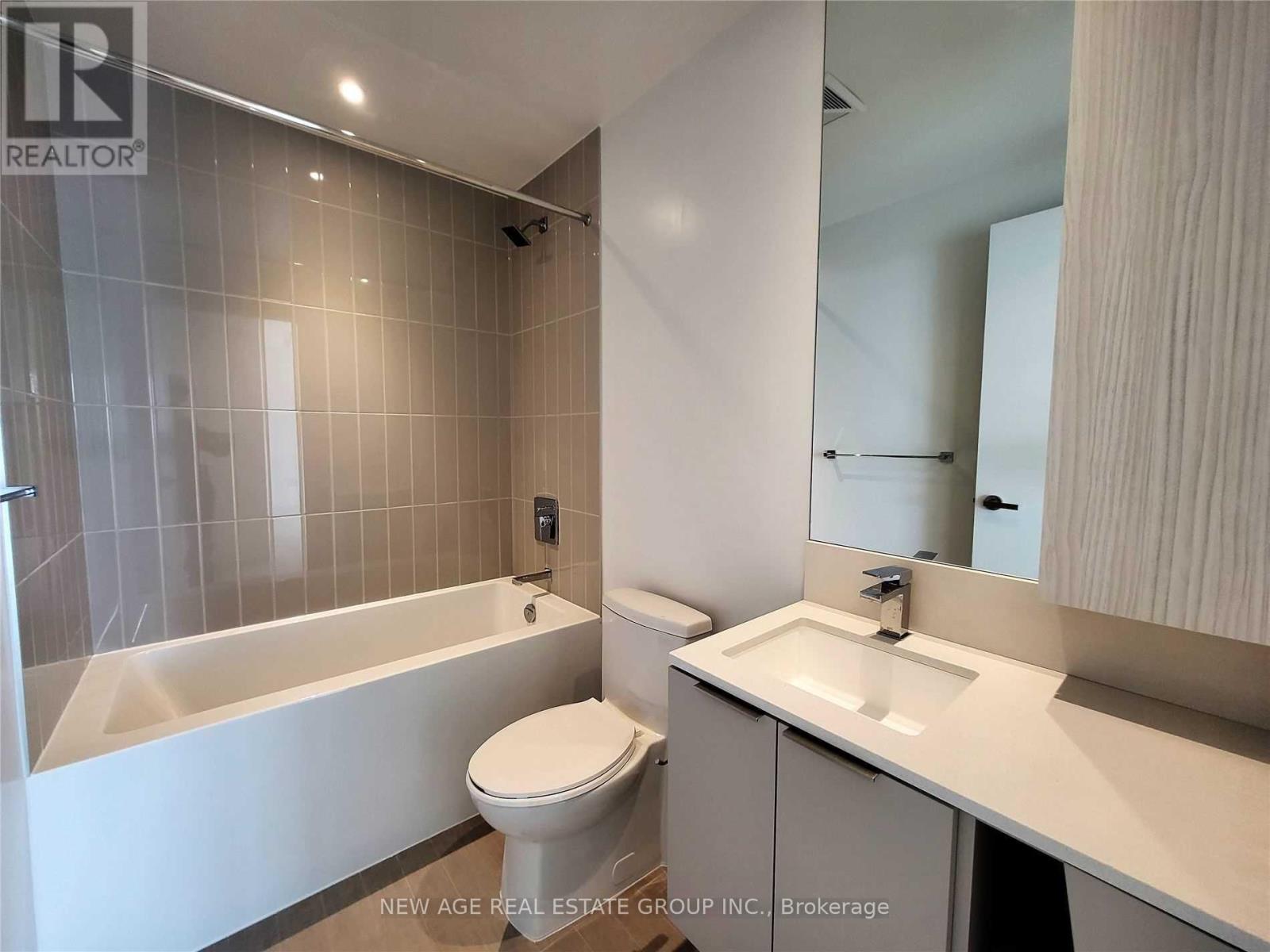 4110 - 3900 Confederation Parkway, Mississauga, Ontario  L5B 0M3 - Photo 16 - W12380347