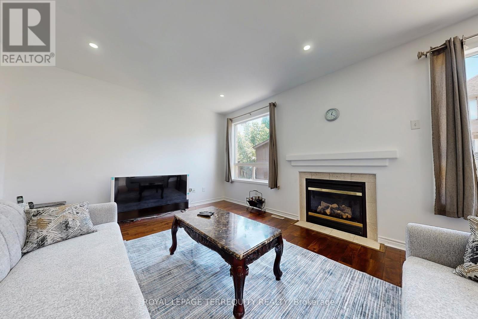 Property at 6 VERONA DRIVE image 5
