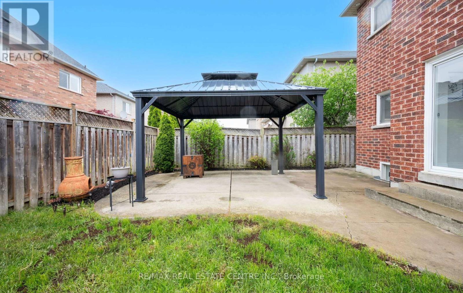 50 Amboise Crescent, Brampton, Ontario  L7A 3H2 - Photo 45 - W12380374