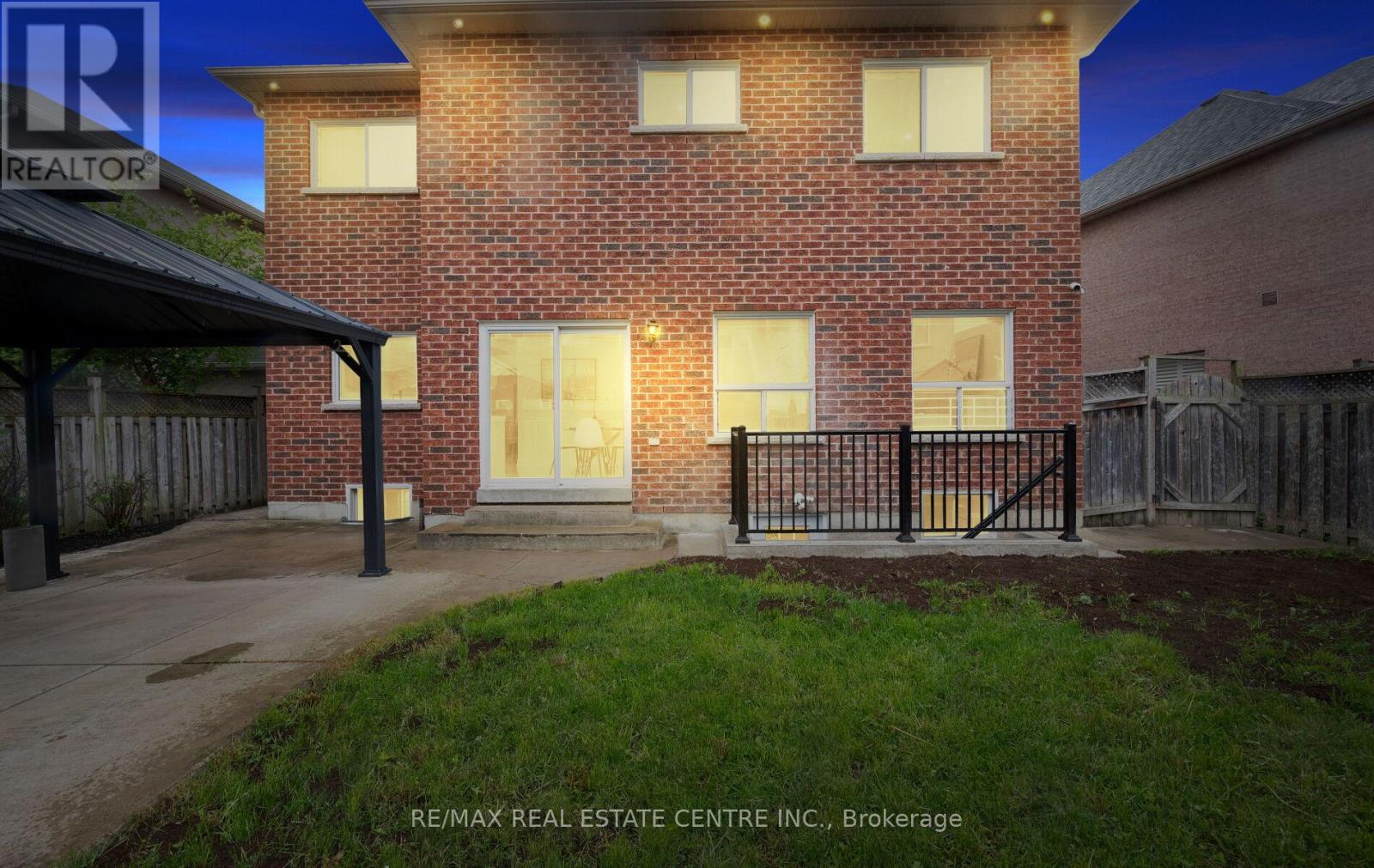 50 Amboise Crescent, Brampton, Ontario  L7A 3H2 - Photo 47 - W12380374