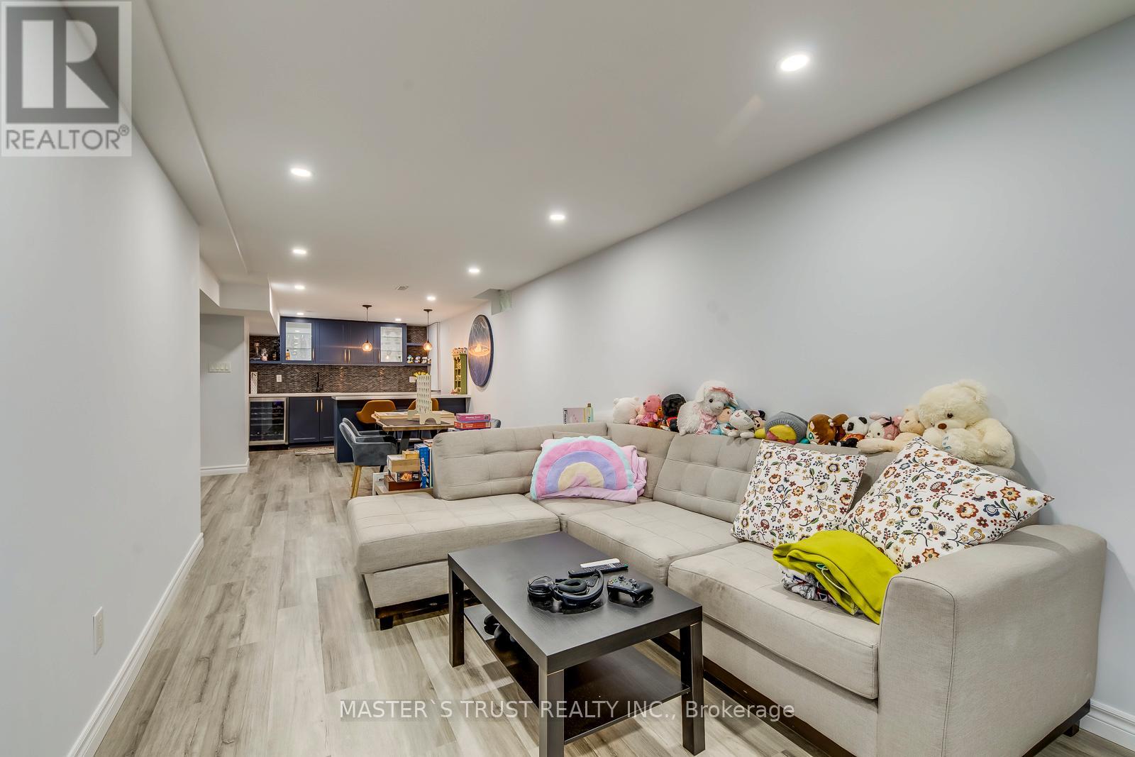 5428 Edencroft Crescent, Mississauga, Ontario  L5M 4M7 - Photo 40 - W12380399